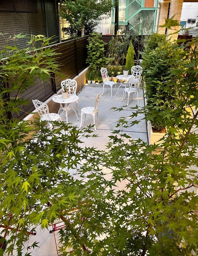 Отель Shinjuku Warm House Токио Экстерьер фото