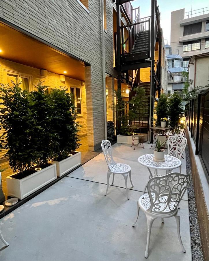 Отель Shinjuku Warm House Токио Экстерьер фото