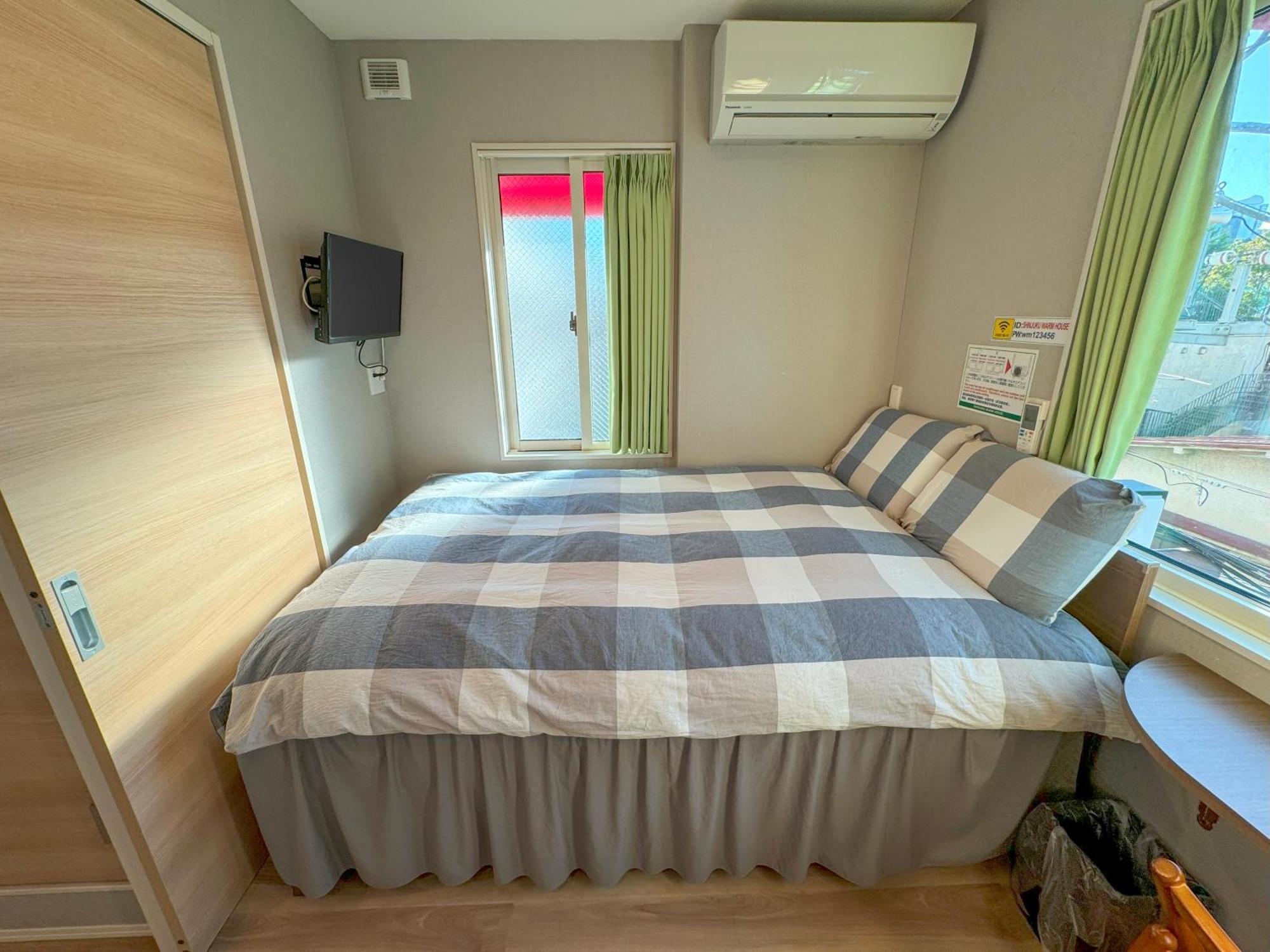 Отель Shinjuku Warm House Токио Экстерьер фото